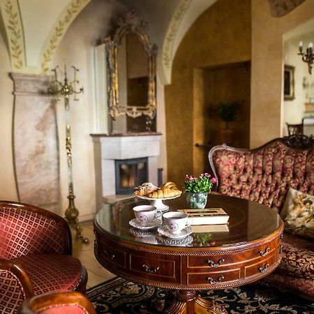 Antique Old Town Studio By Urban Rent Διαμέρισμα Βίλνιους Εξωτερικό φωτογραφία