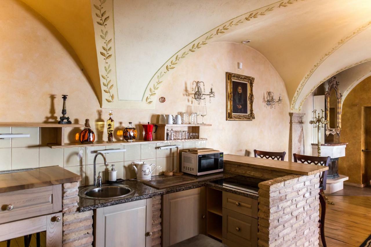 Antique Old Town Studio By Urban Rent Διαμέρισμα Βίλνιους Εξωτερικό φωτογραφία