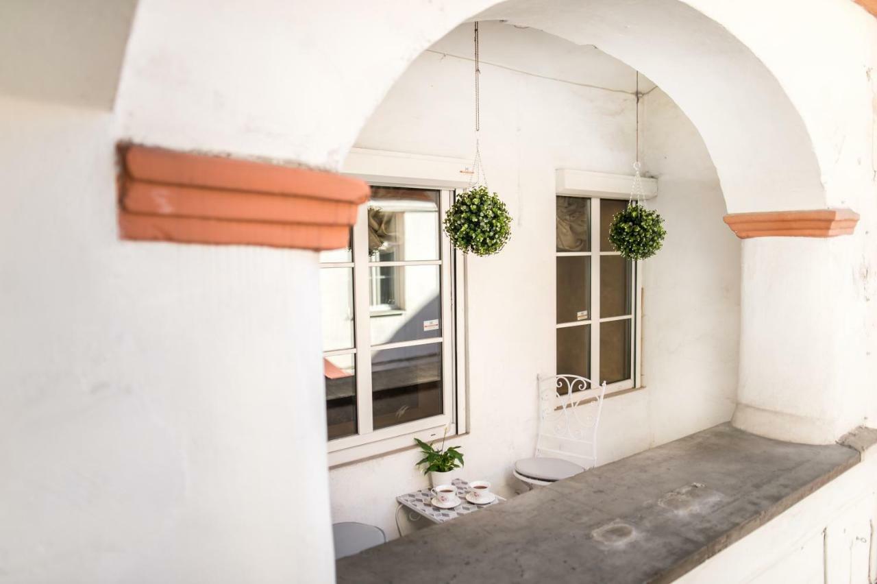 Antique Old Town Studio By Urban Rent Διαμέρισμα Βίλνιους Εξωτερικό φωτογραφία